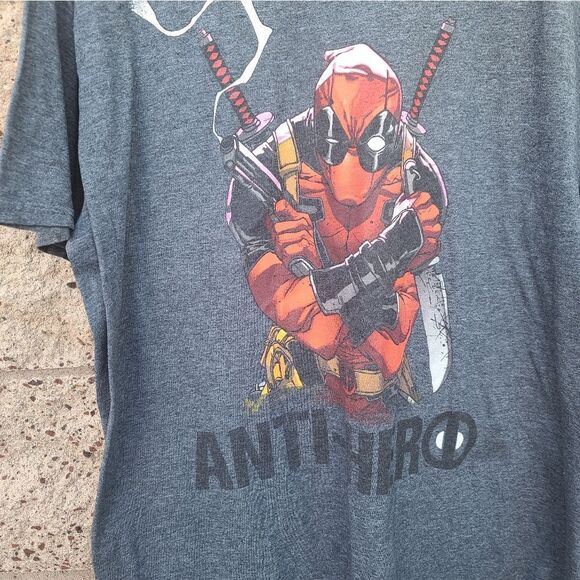 Marvel men's Deadpool Anti-Hero graphic T-shirt - Picture 5 of 8